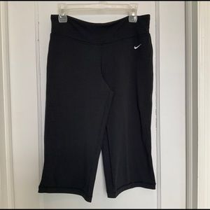 Nike Dri-Fit capris, size M